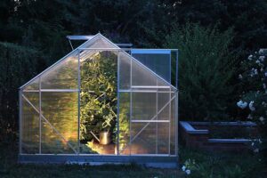 sealing a grow house to pest-proof it